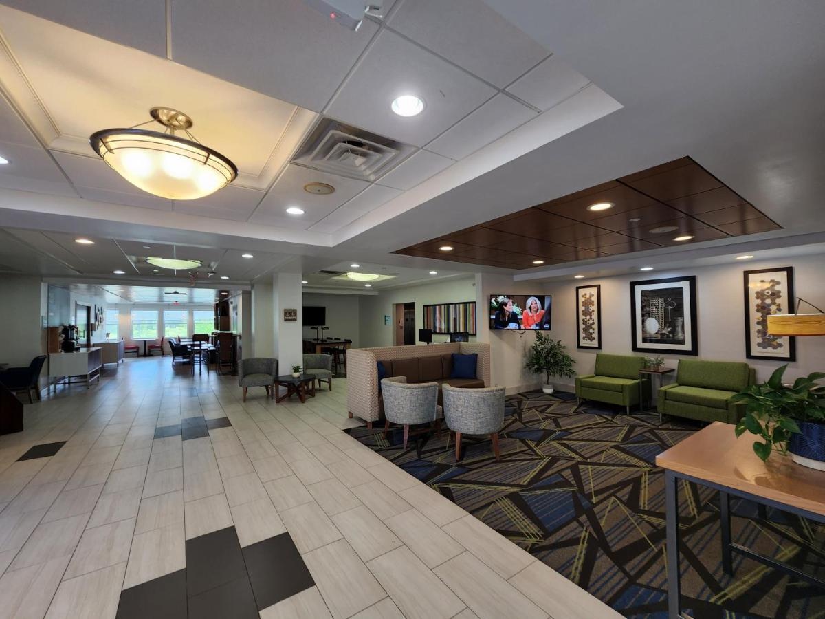 Holiday Inn Express Hotel & Suites Rochester By Ihg מראה חיצוני תמונה