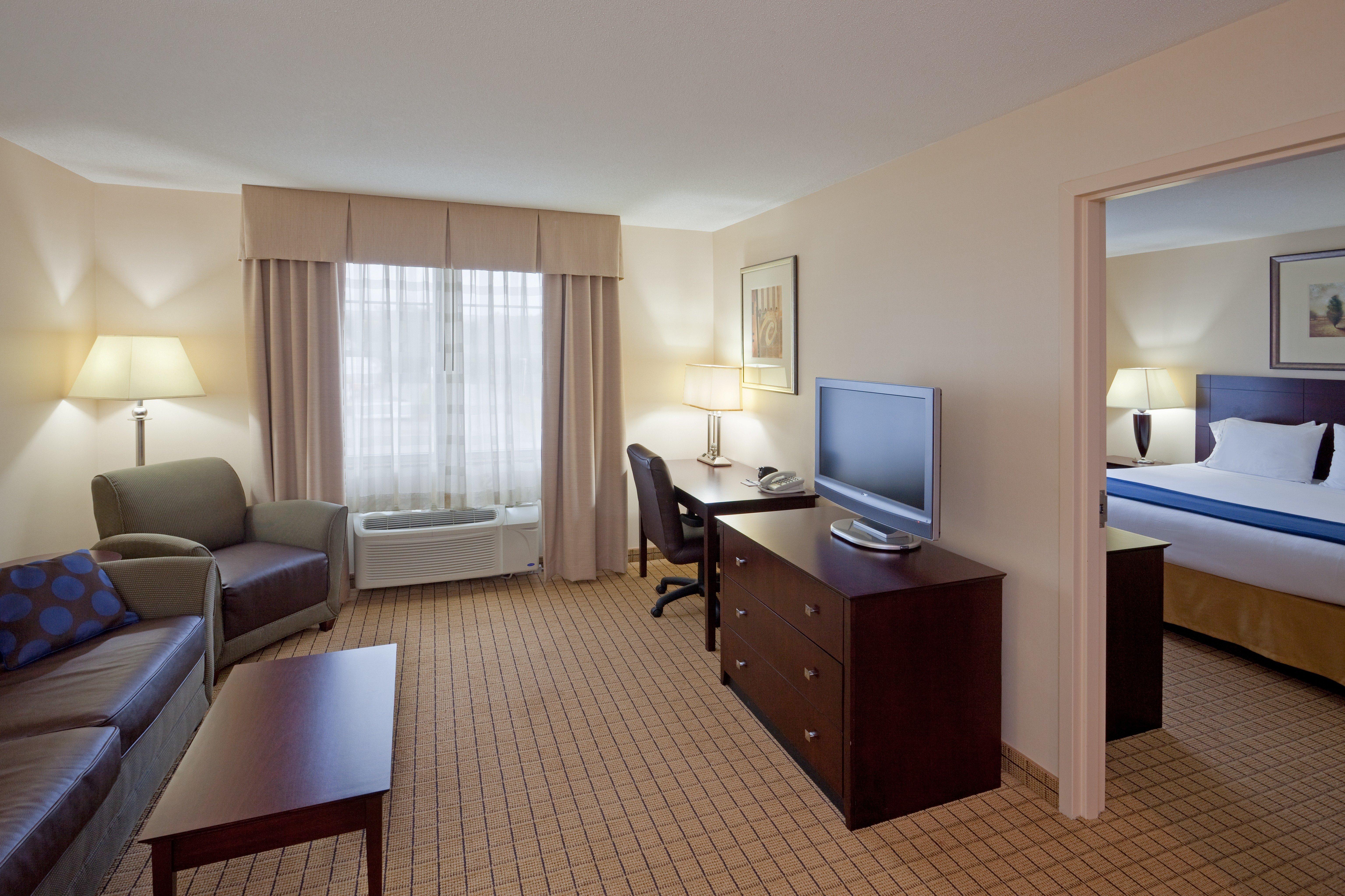 Holiday Inn Express Hotel & Suites Rochester By Ihg מראה חיצוני תמונה
