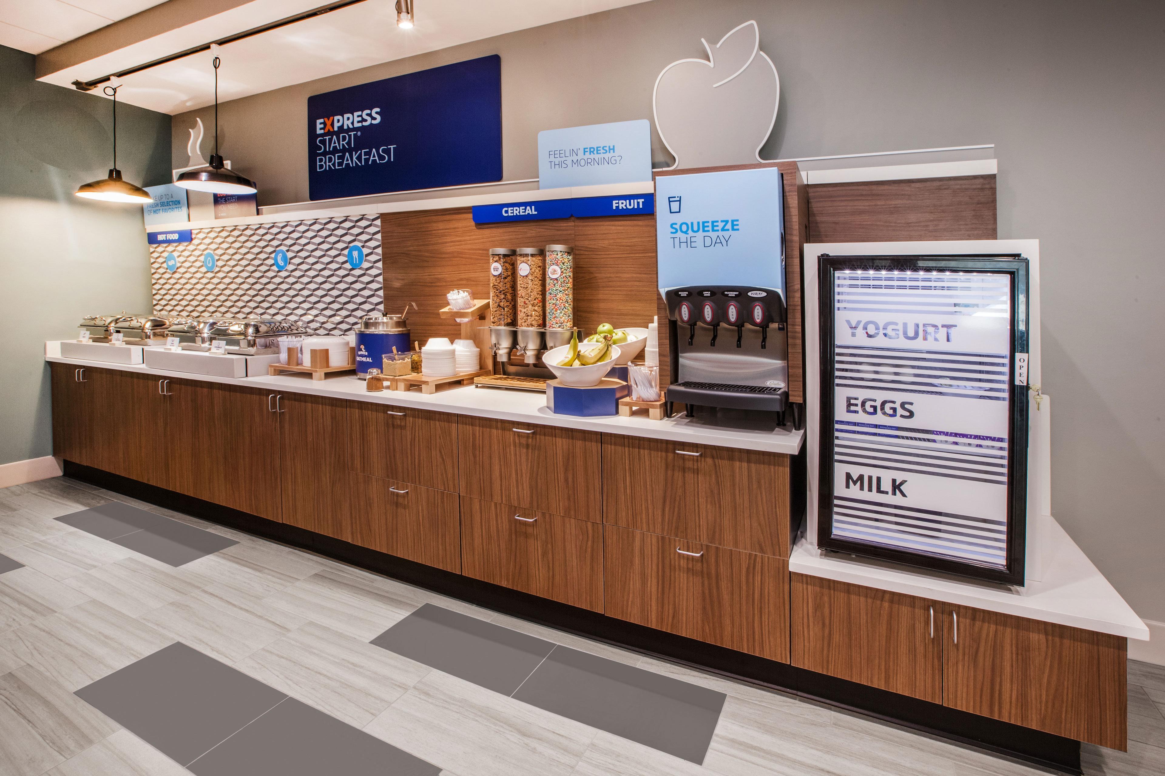 Holiday Inn Express Hotel & Suites Rochester By Ihg מראה חיצוני תמונה