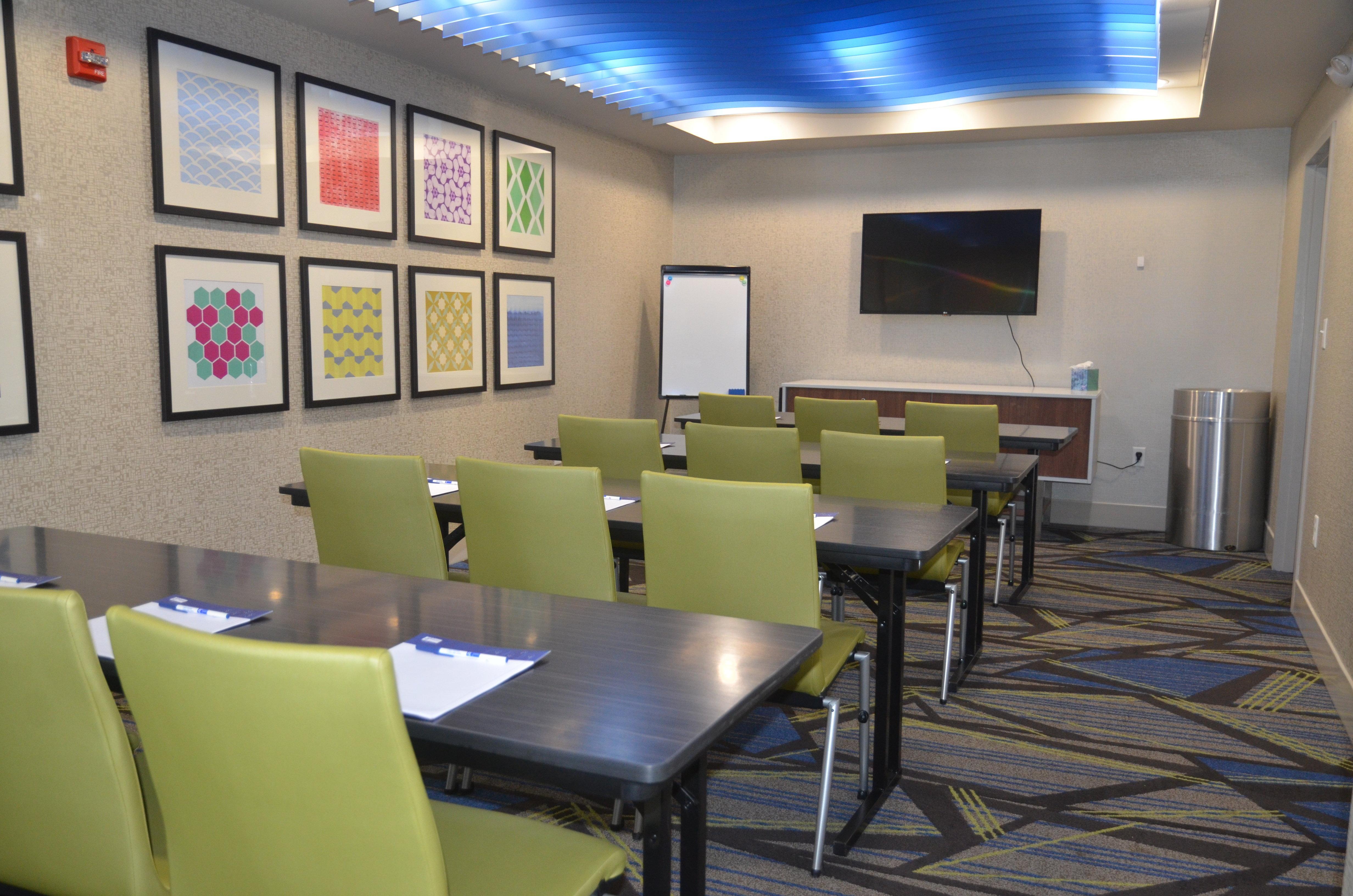 Holiday Inn Express Hotel & Suites Rochester By Ihg מראה חיצוני תמונה